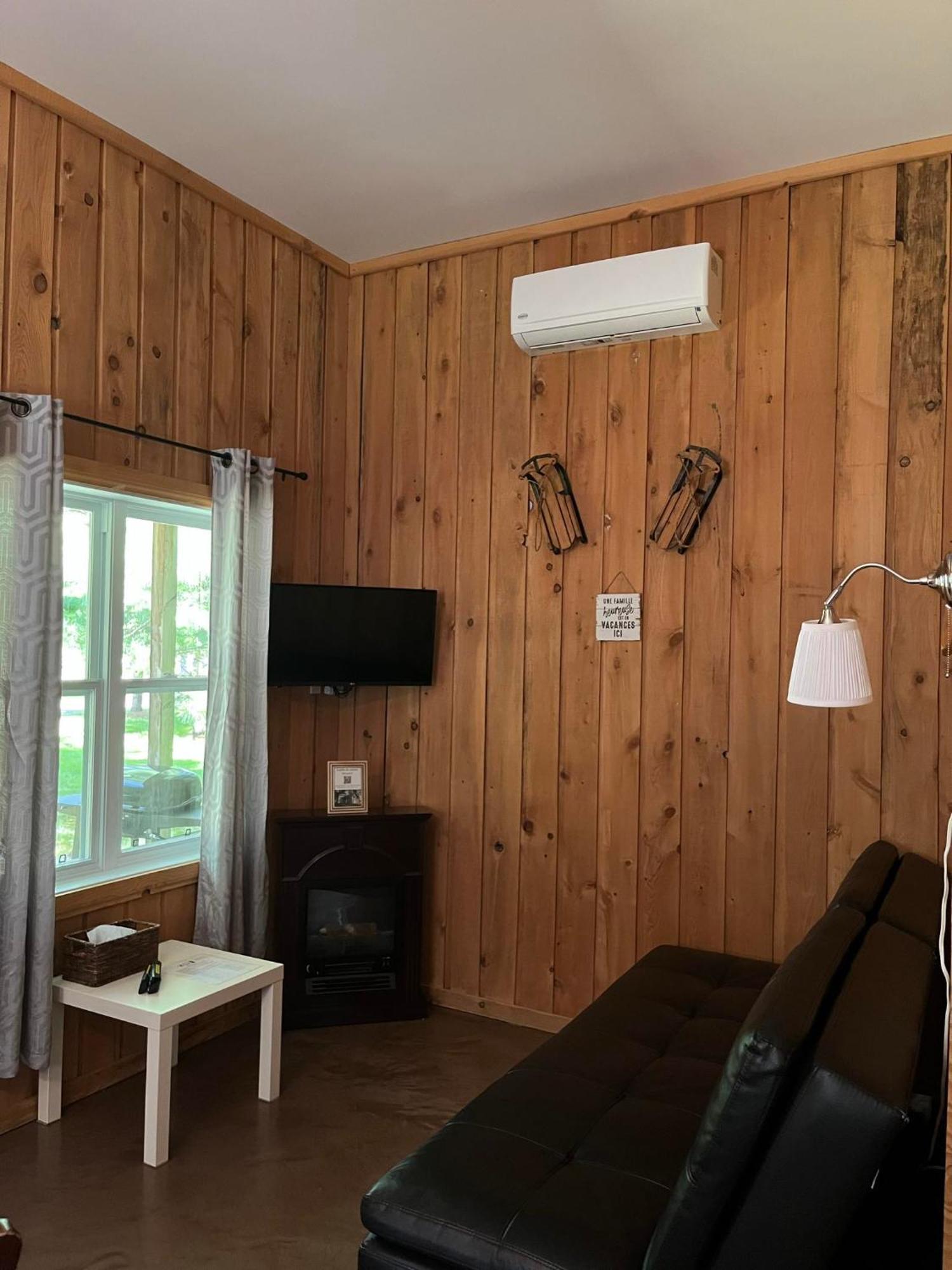 Chalets Du Domaine Yamaska ブロモン エクステリア 写真